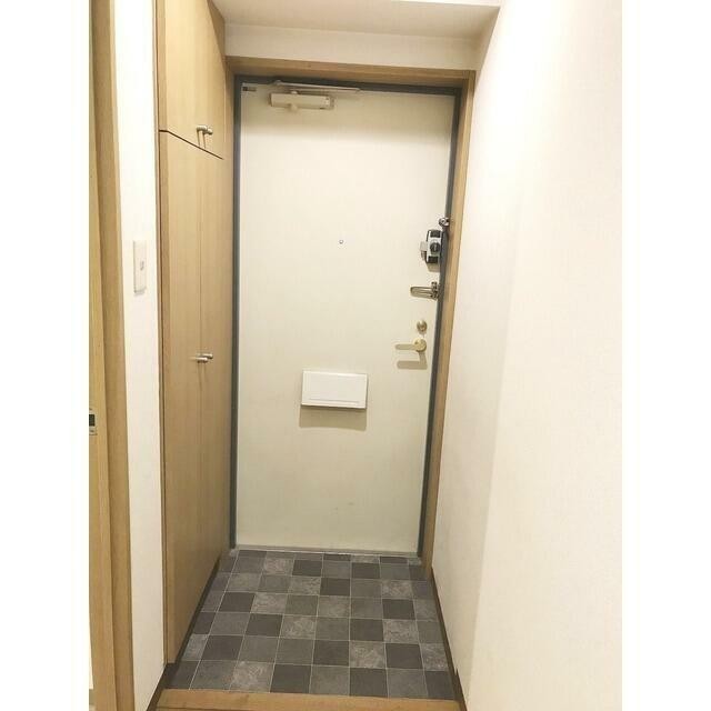 (玄関)