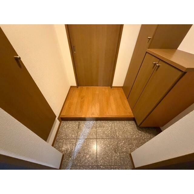 ※別部屋参考写真(玄関)