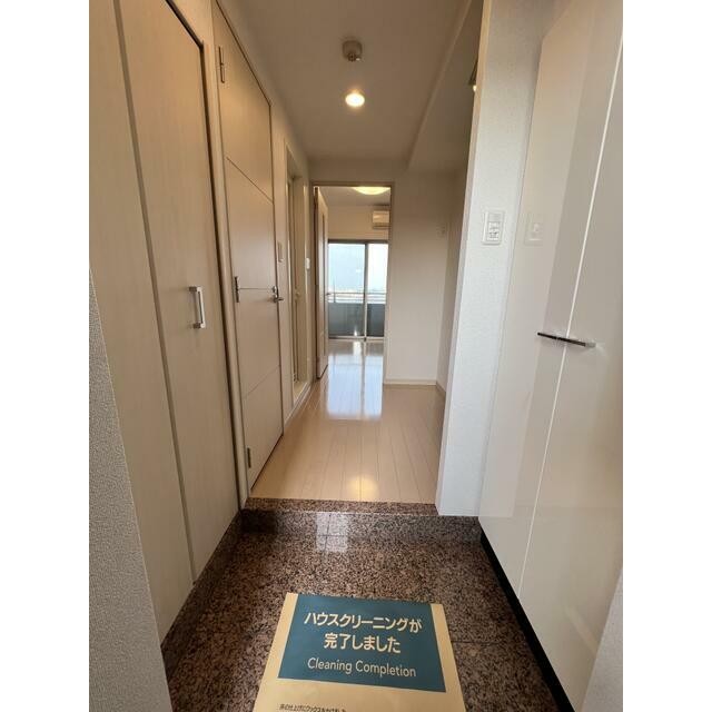 (玄関)
