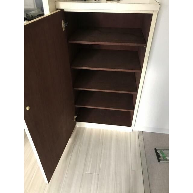 (玄関)