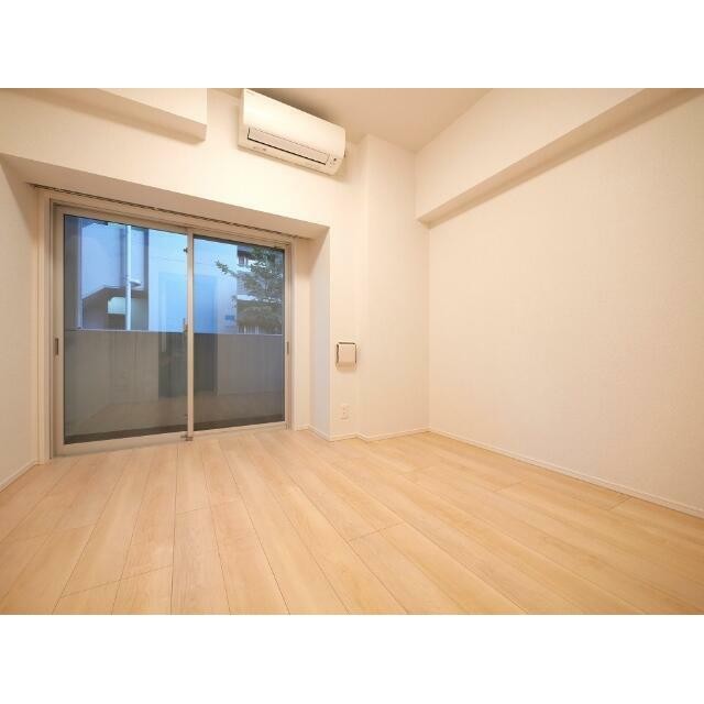 (居間)