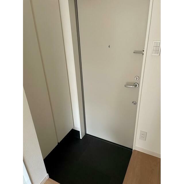 (玄関)