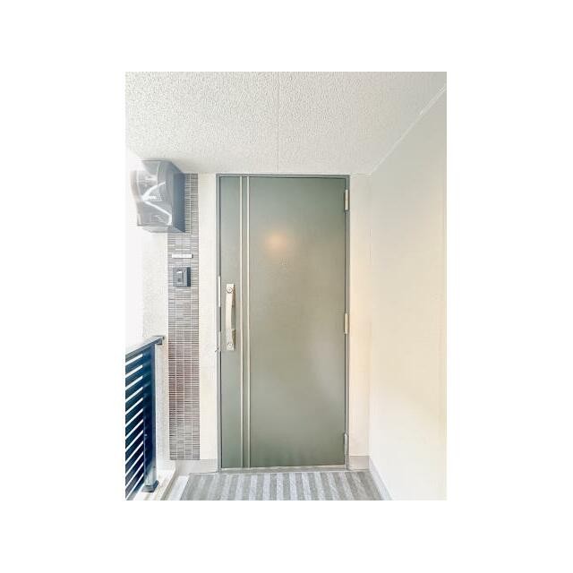 (玄関)