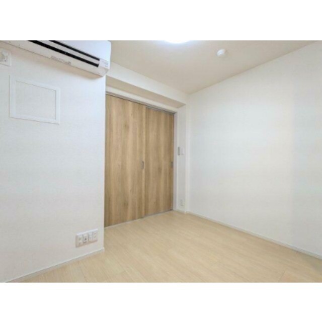 (居間)