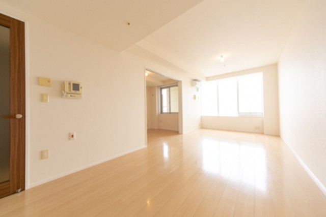 ※写真は同タイプ住戸です。(居間)