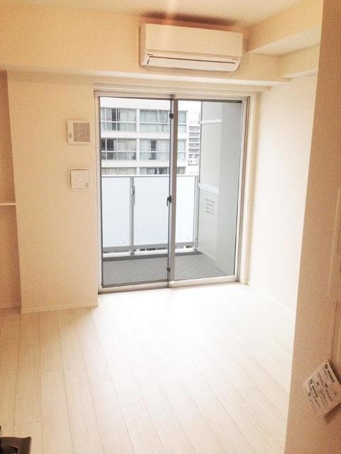 ※写真は同タイプ住戸です。(居間)