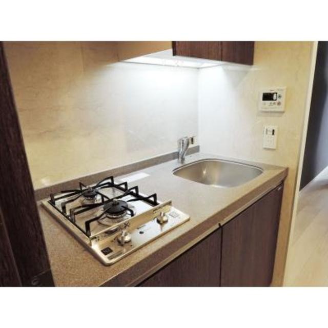※写真は同タイプ住戸です。(キッチン)