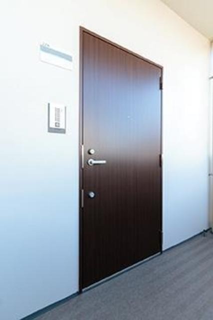 ※写真は同タイプ住戸です。(玄関)