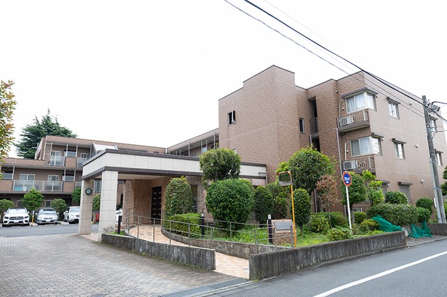世田谷区中町１丁目 【賃貸居住】マンション