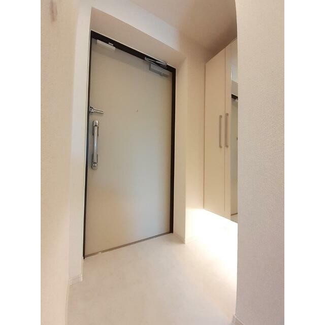 (玄関)