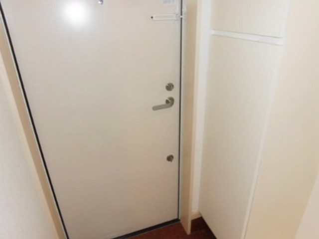 ※同仕様写真含む(玄関)