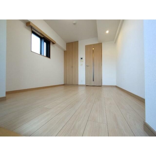 (居間)