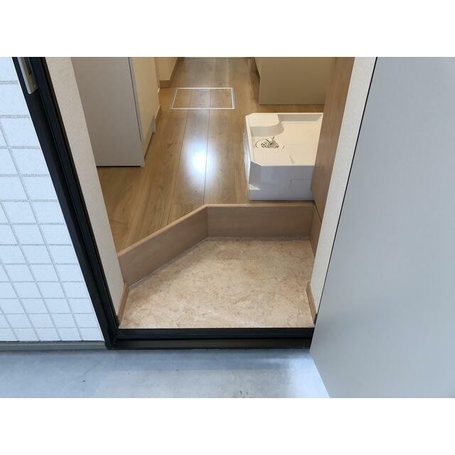 (玄関)