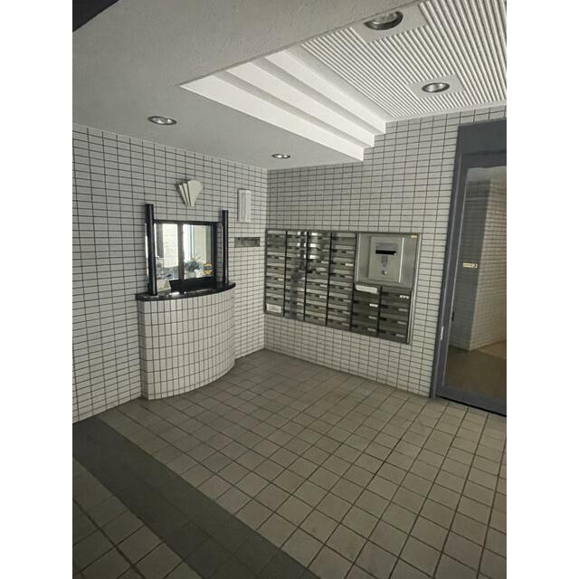 オートロック完備(その他建物画像)