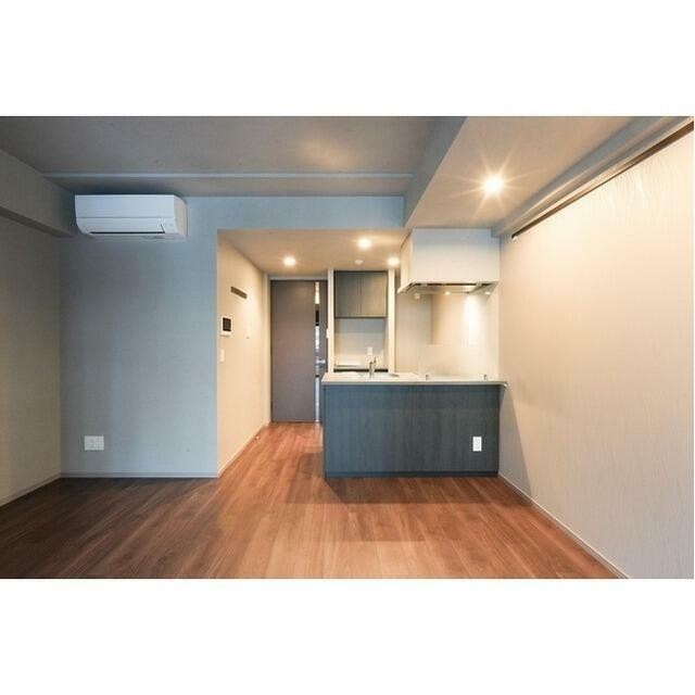 (居間)