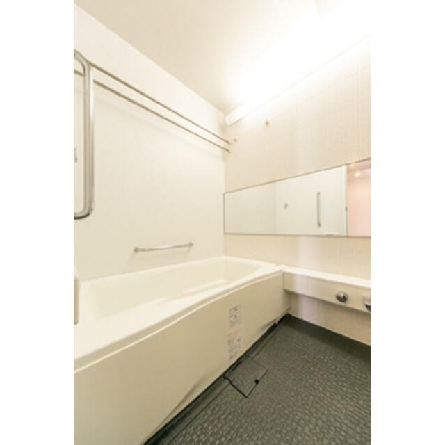 ※写真は同タイプ住戸です。(風呂)