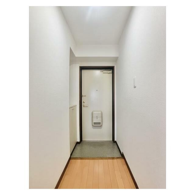 (玄関)
