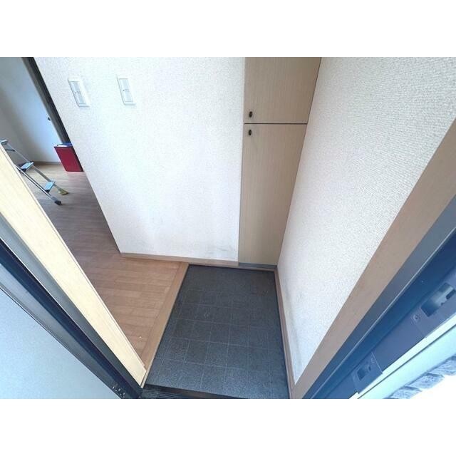 (玄関)