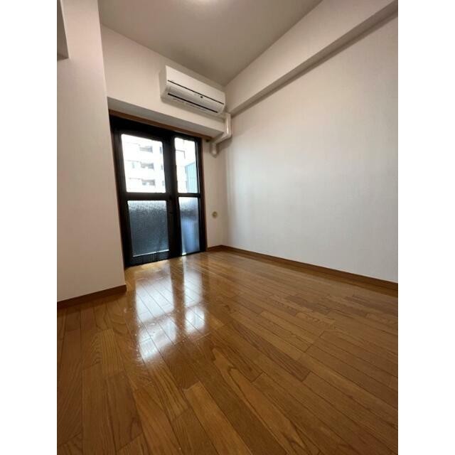 (居間)