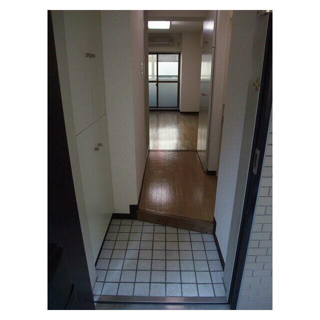 (玄関)