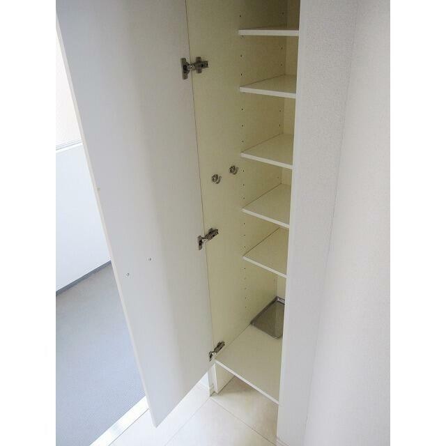 (玄関)