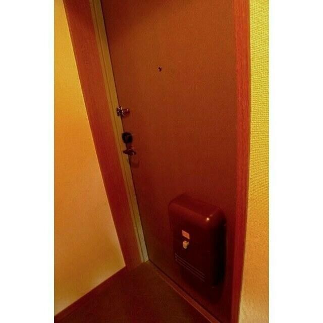 (玄関)