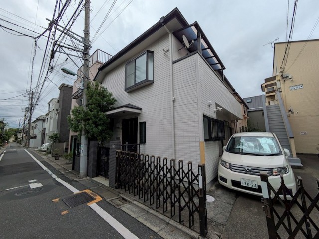 目黒区中町１丁目 【賃貸居住】一戸建