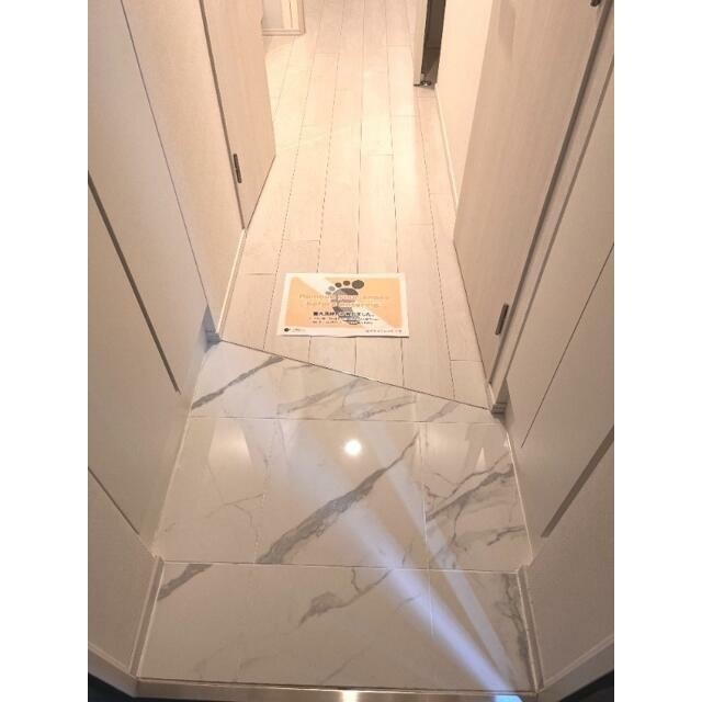 (玄関)