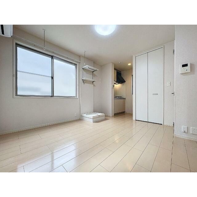 (居間)