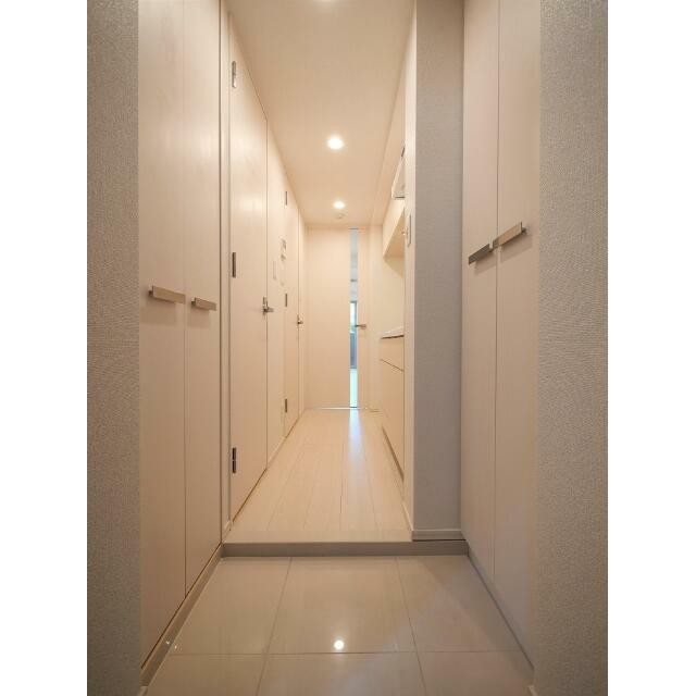 (玄関)