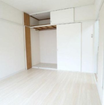 (居間)