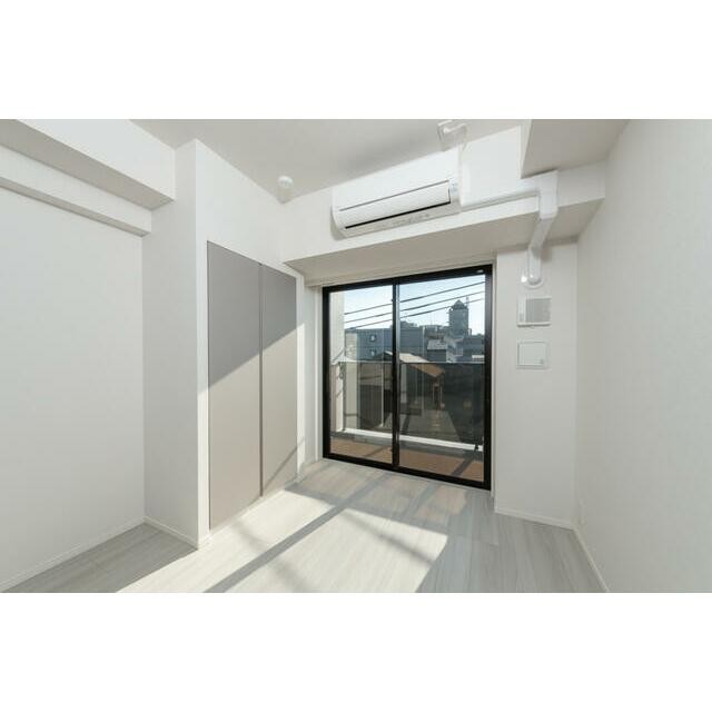 ※写真は同タイプ住戸です。(居間)