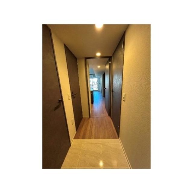 (玄関)