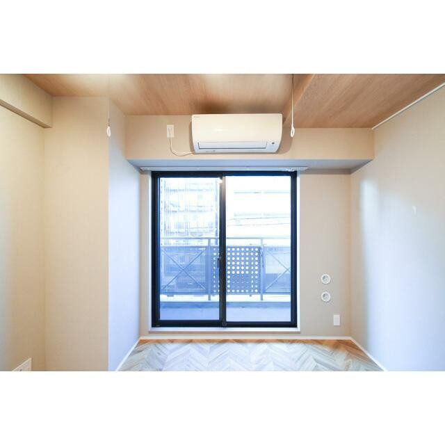 (居間)