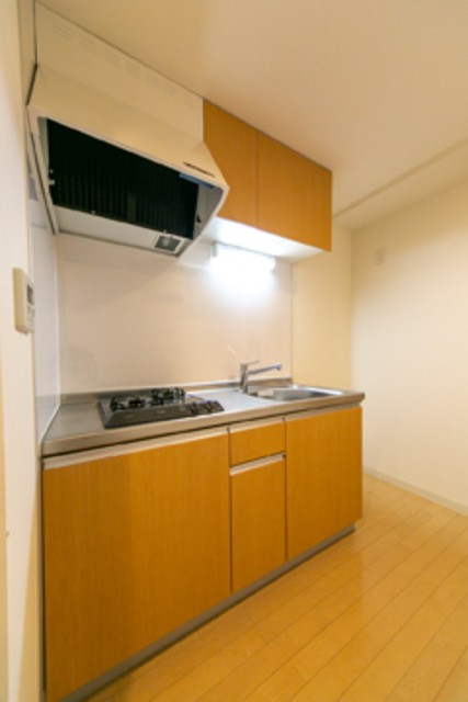 ※写真は同タイプ住戸です。(キッチン)