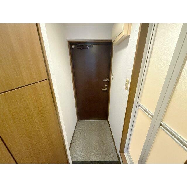 (玄関)
