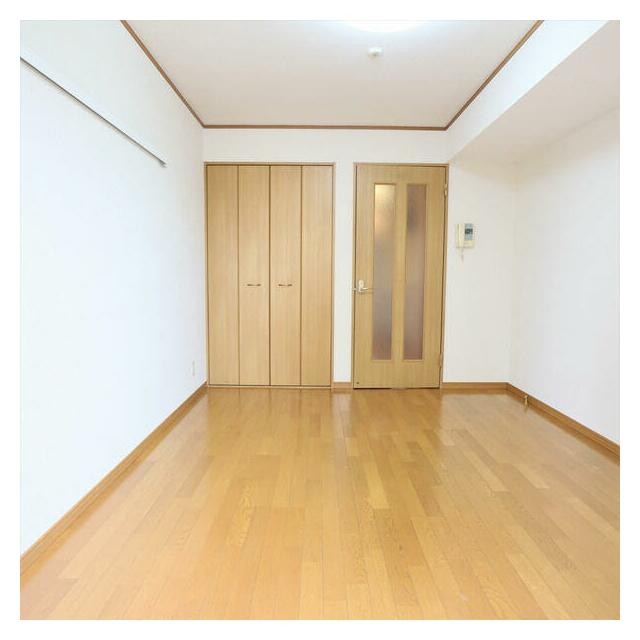 (居間)