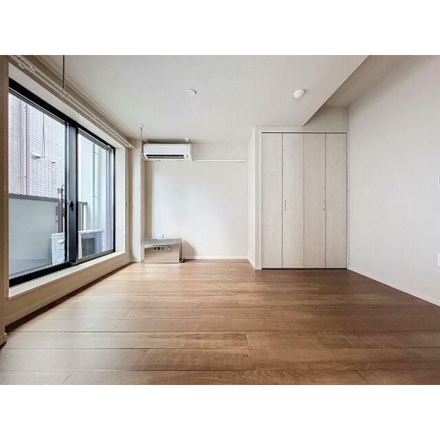 (居間)