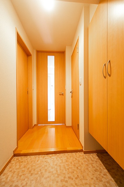 ※写真は同タイプ住戸です。(玄関)