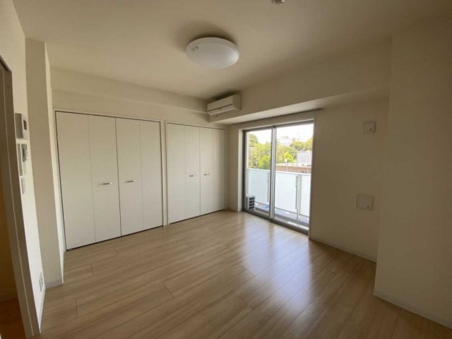 ※写真は別部屋の参考写真です。(居間)
