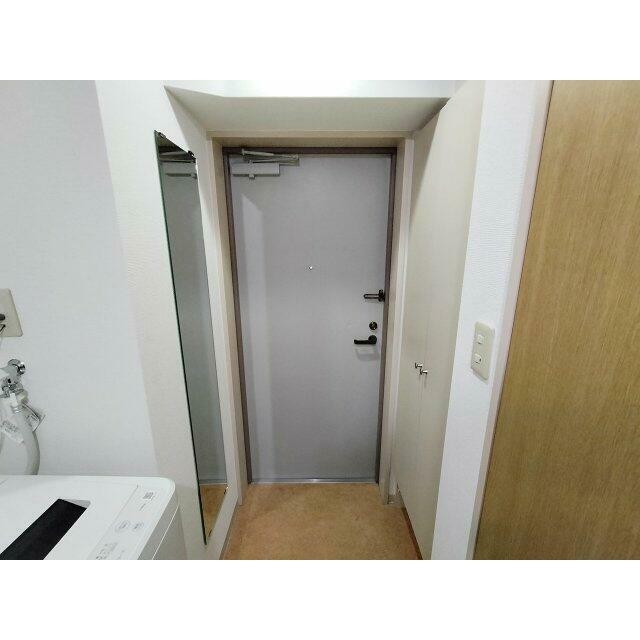 (玄関)