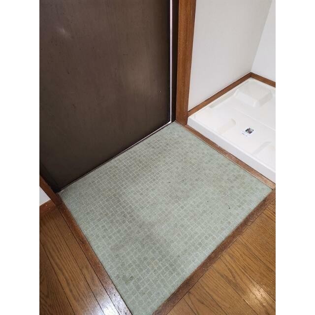 (玄関)