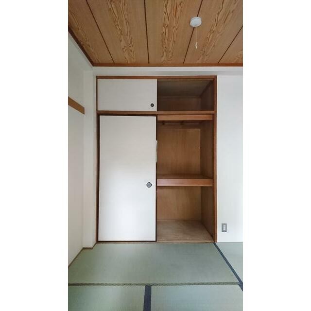 和室押入れ(内装)