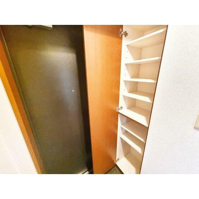 (玄関)