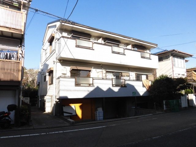 世田谷区世田谷３丁目 【賃貸居住】アパート