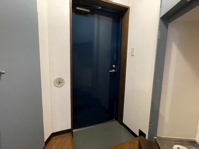 (玄関)