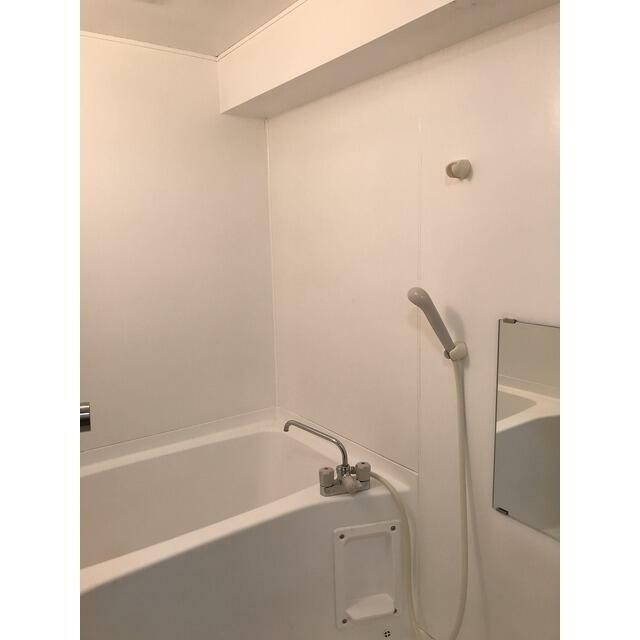 同タイプ・別部屋画像(風呂)