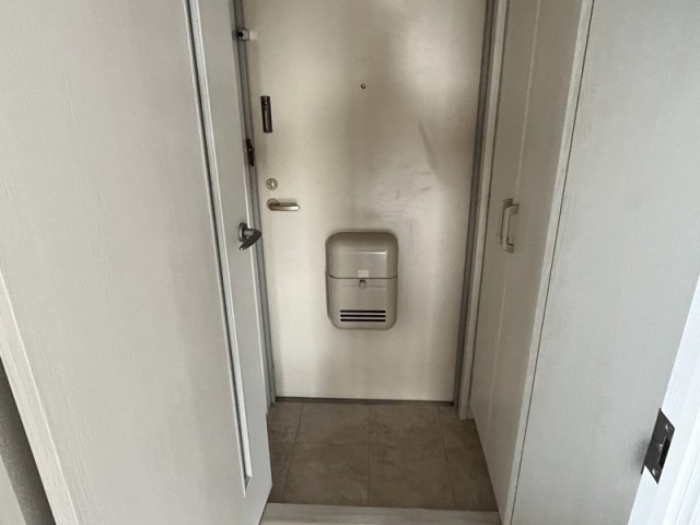 (玄関)
