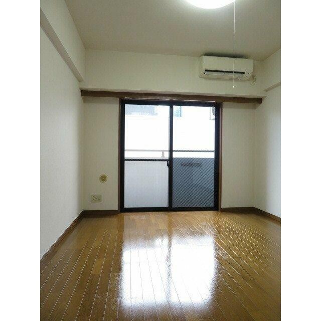 きれいな洋室です