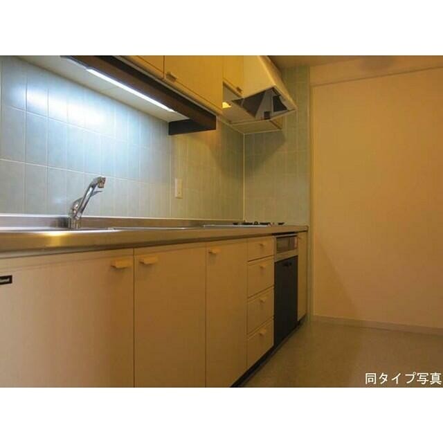 ※同仕様写真含む(キッチン)